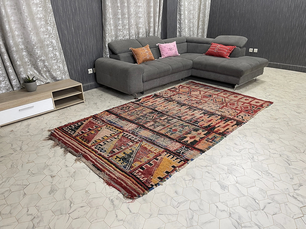 Laayoune Luxury - 5x9ft- Boujaad Rug