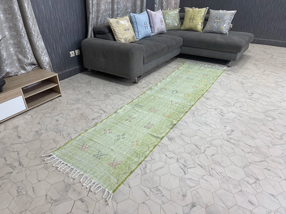 Lime Breeze - 2x10ft  Natural Cactus Silk Rug