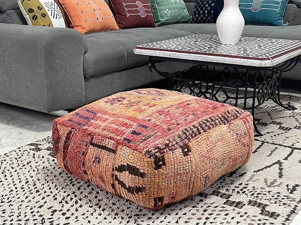 Khota Hamra - Kilim Pouf