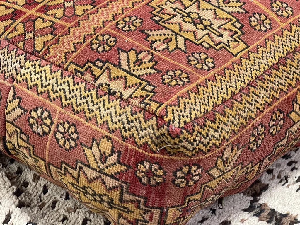 Eucalyptus Breeze - Kilim Pouf