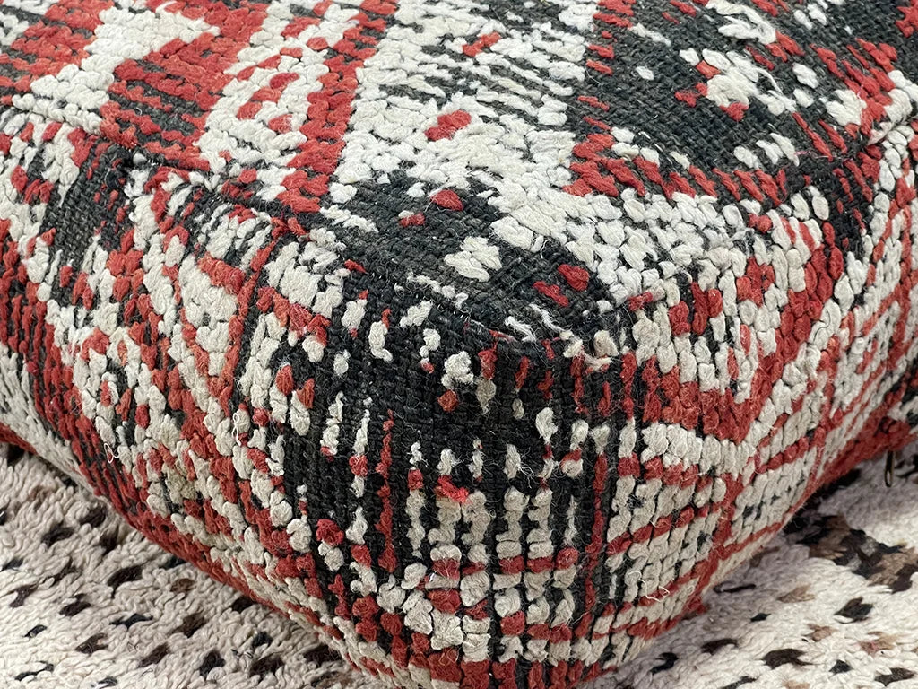 Ruby Rose - Kilim Pouf