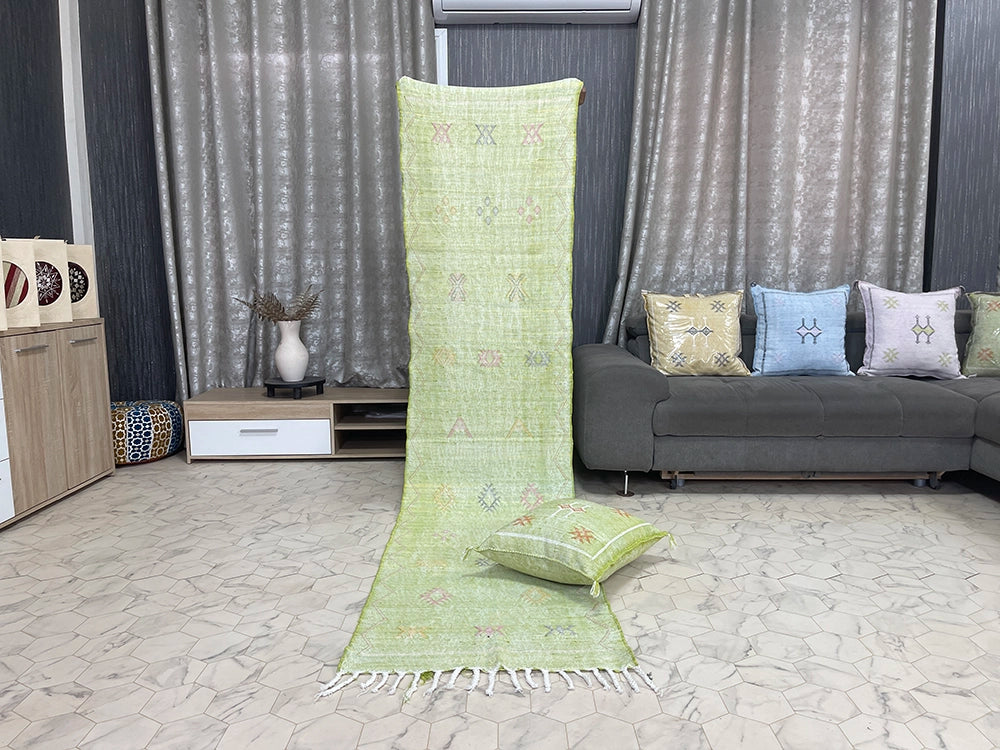 Lime Breeze - 2x10ft  Natural Cactus Silk Rug