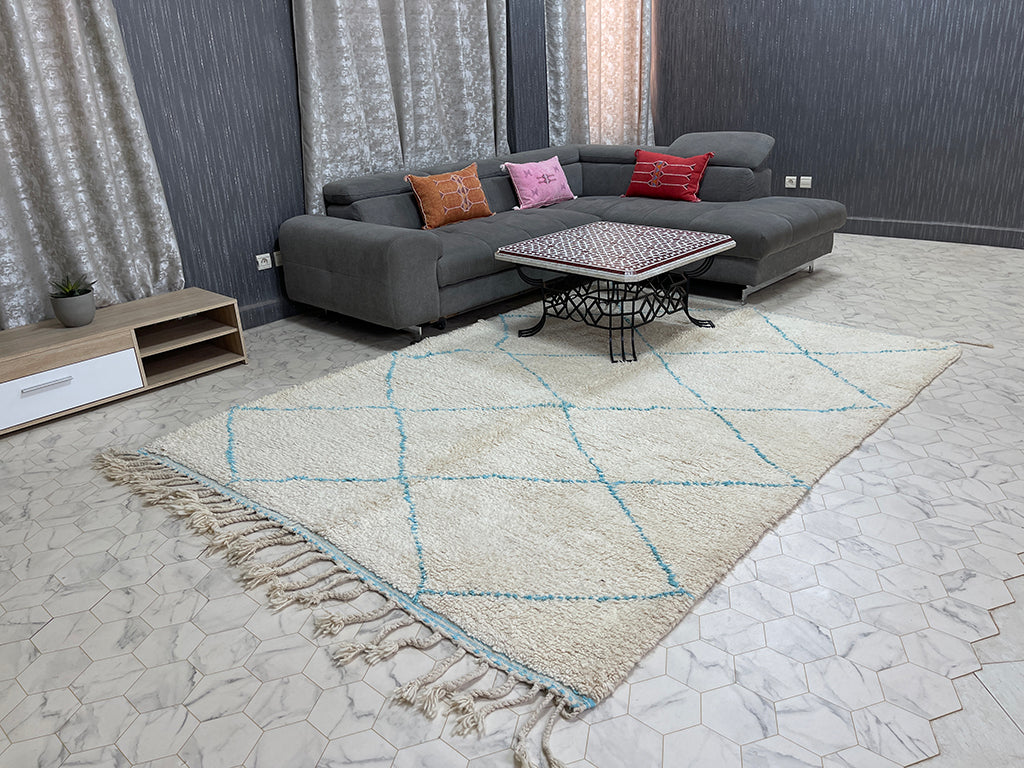 Figuig Oasis - 7x9ft- Beni Ourain Rug