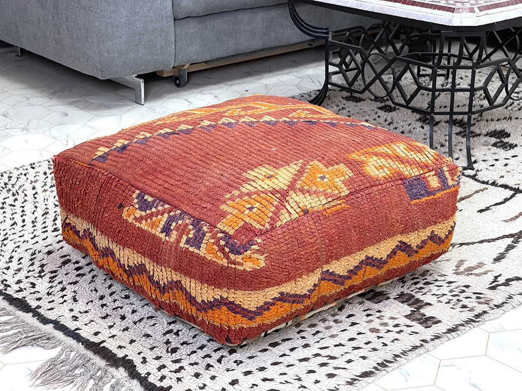 Gueliz Boulevard - Kilim Pouf