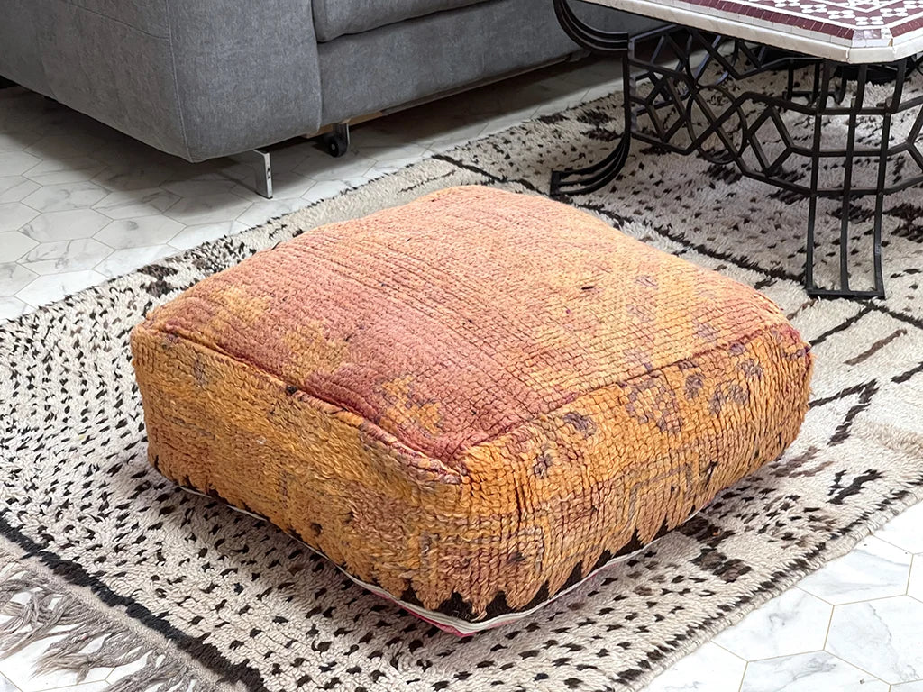 Sunset Mango - Kilim Pouf