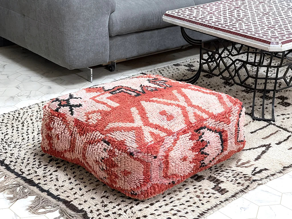 Cinnabar Charm - Kilim Pouf