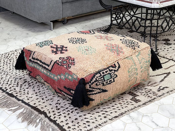 Tannery Charm - Kilim Pouf