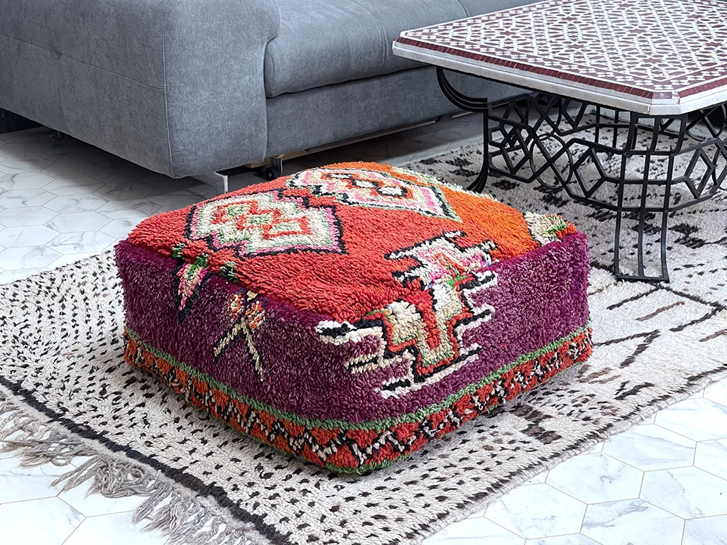 Berber Bloomer - Kilim Pouf