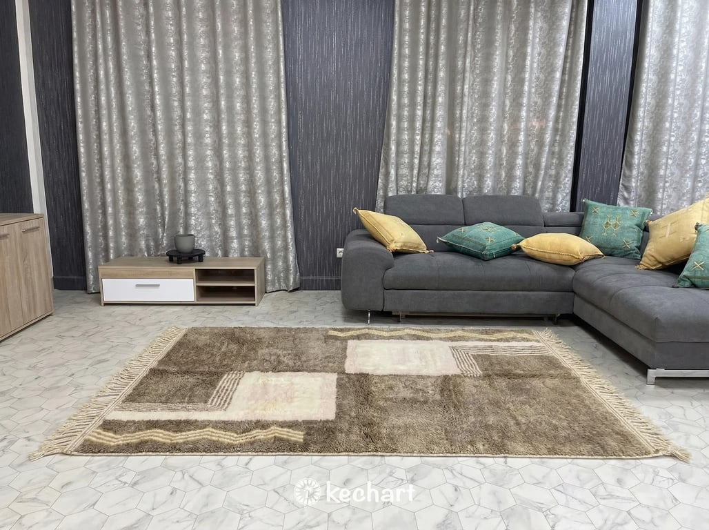 Custom Beni Ourain Rug - Plush Moroccan Wool in Cream Diamond Pattern