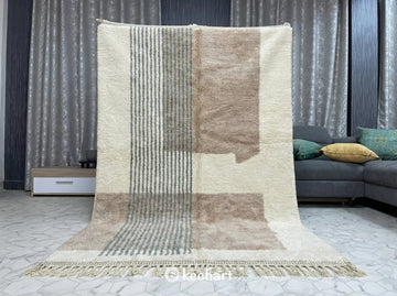 Custom Beni Ourain Rug - Handwoven Wool Diamond Design in Soft White & Grey