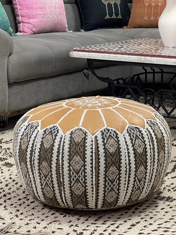 Cookies and Cream - Pouf