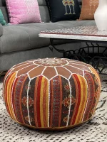 Gingerbread Glamour - Pouf