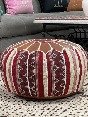 Red moroccan pouf 3