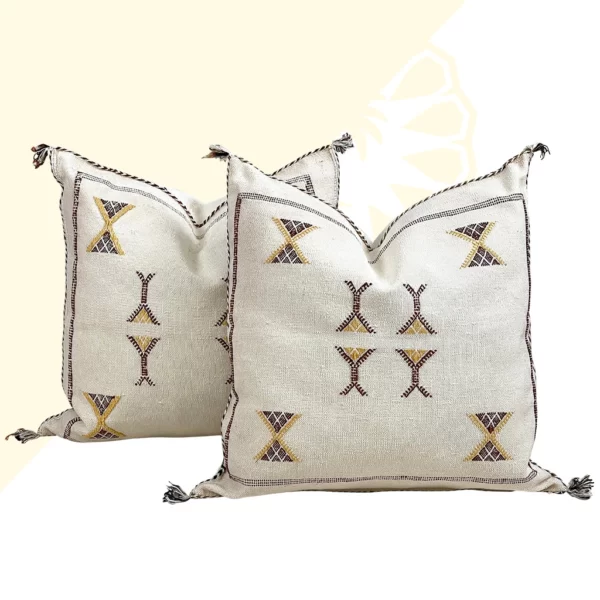 Sahara Blanc Pillow: Luxurious White Cactus Silk Decor | 36% Off