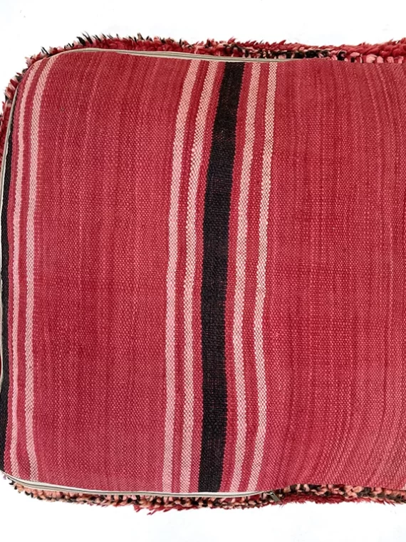 Crimson Comfort - kilim pouf