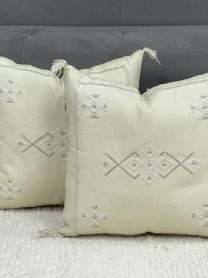 Fresh Petals: Handmade Moroccan Yellow Silk Pillow for Nature-Inspired Elegance