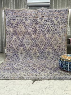 Tahannaout Touch -7x10ft- Boujaad Rug