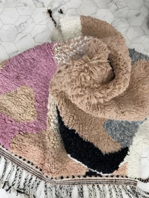The Tazmalt moroccan rugs2